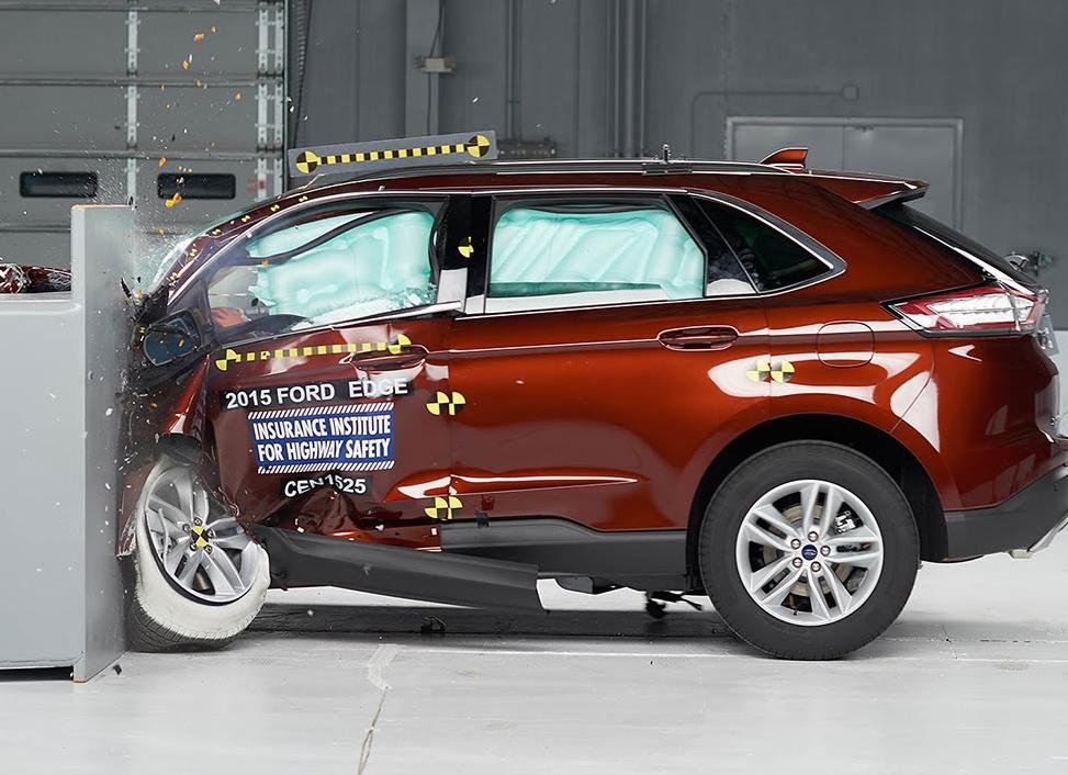 Краш тест Ford Edge