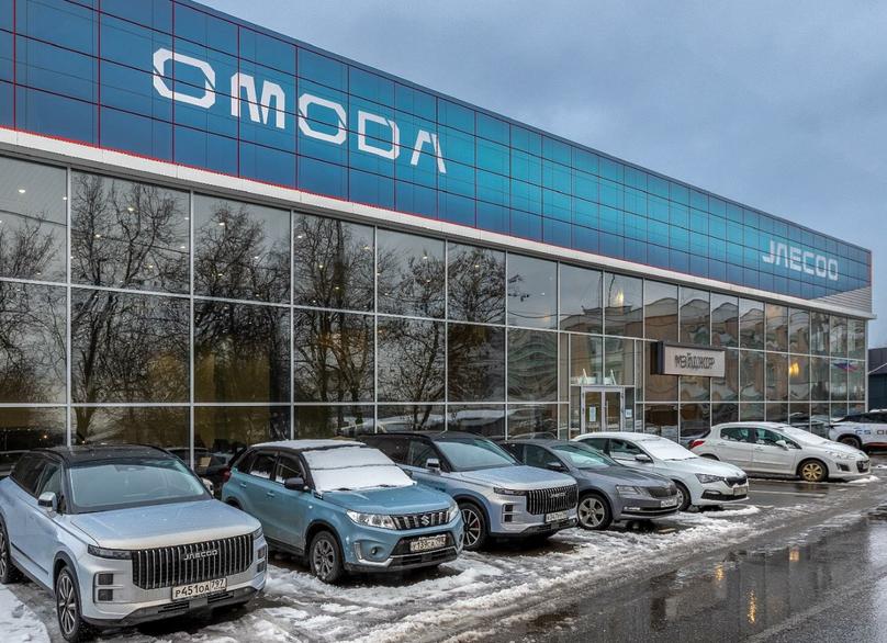 Езда и стоянка Omoda