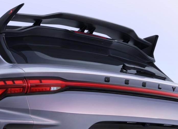 Проверка уровня и долив тормозной жидкости Geely Coolray (Джили Кулрей BelGee X50)