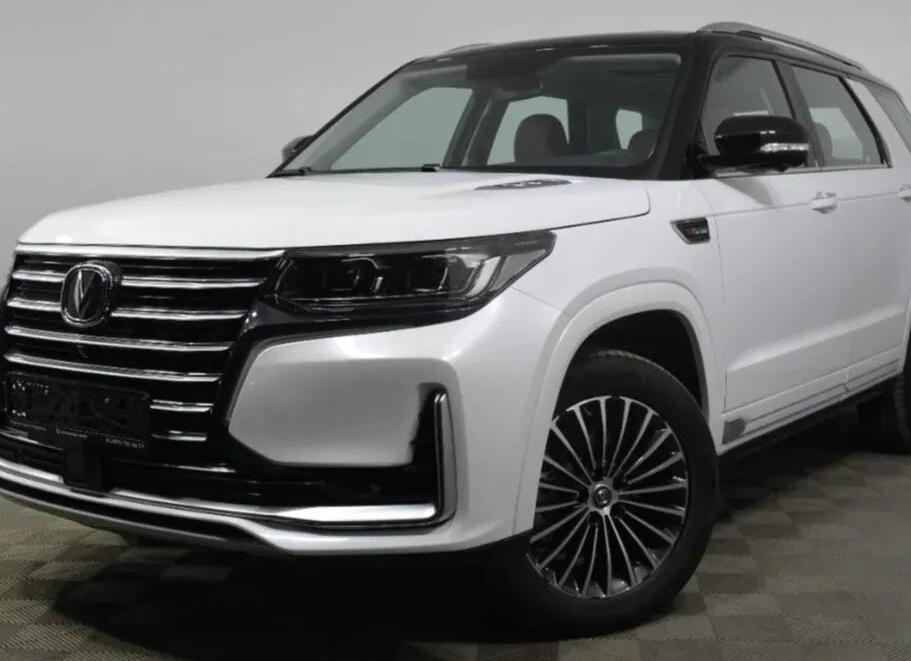 Реальные впечатления владельцев Changan CS95: что говорят тесты о расходе топлива