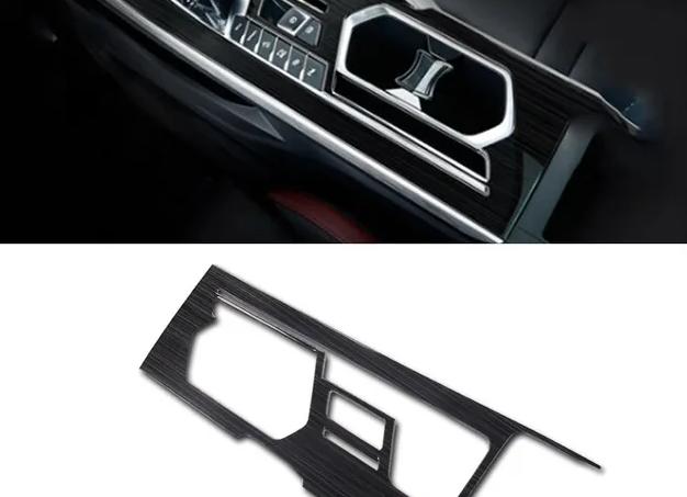 Поручни и крючки для одежды, коврик Geely Coolray (Джили Кулрей BelGee X50)