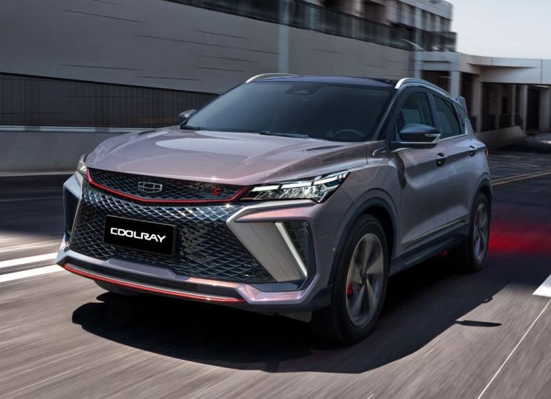 Разнообразие функций для облегчения парковки автомобиля Geely Coolray