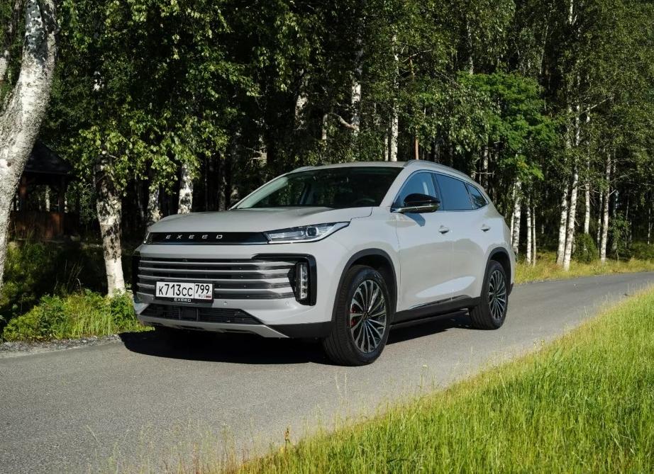 Exeed TXL или Chery Tiggo 8 Pro Max: соперники, конкуренты.