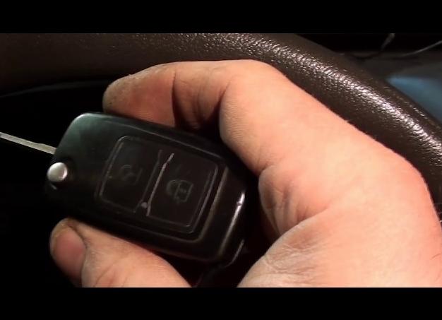 Как правильно реагировать на сообщение о неисправности в автомобиле Chery Tiggo Т11?