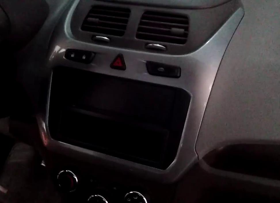 Снятие подрулевых переключателей Chevrolet Cobalt Ravon