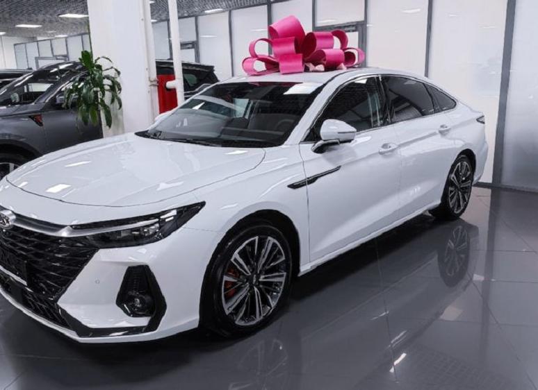 Расход топлива Chery Arrizo 8: какой, на 100 км, реальный.