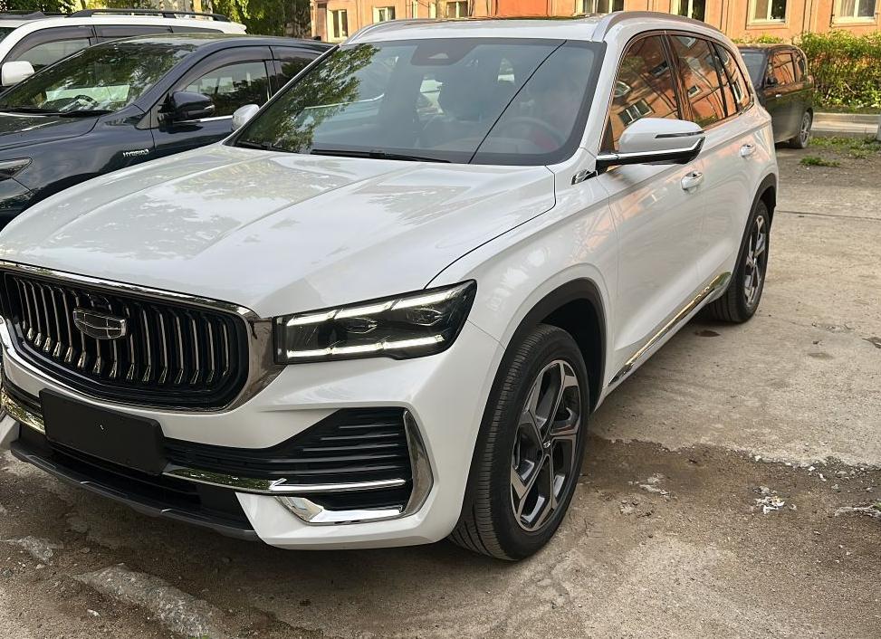 Все минусы и недостатки в отзывах владельцев Geely Monjaro