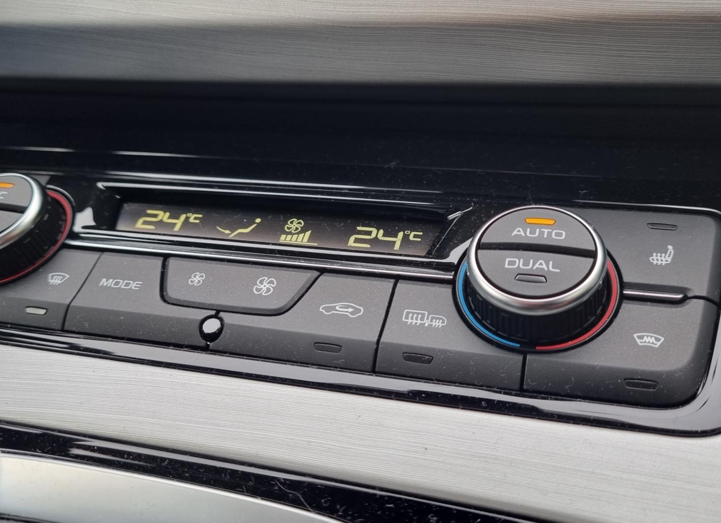 Климатическая система - как пользоваться печкой и кондиционером Geely Atlas Pro (Джили Атлас)