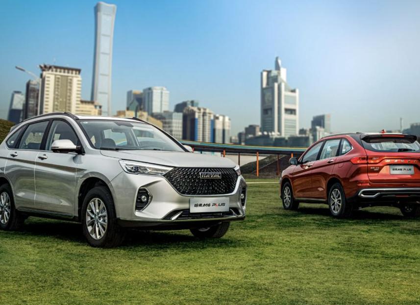 Багажник Haval M6: объем, размер, коврик, на крышу, кнопка.